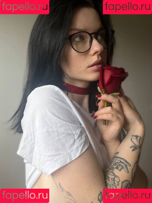 innervus Onlyfans Photo Gallery 