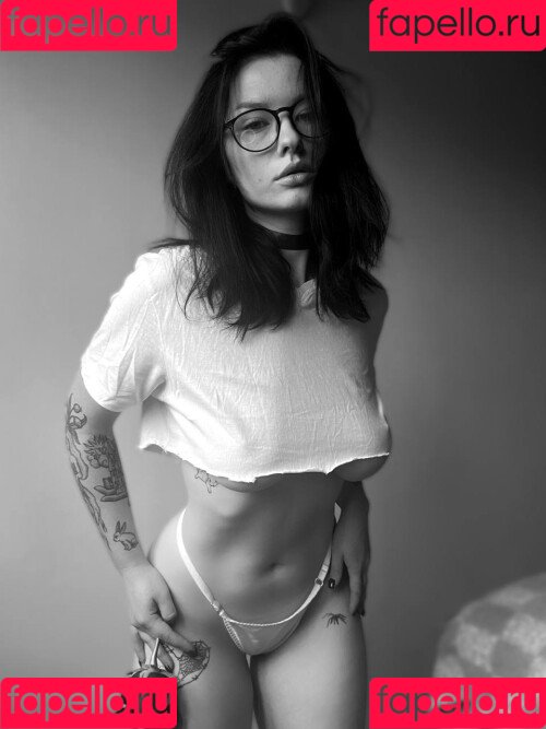 innervus Onlyfans Photo Gallery 