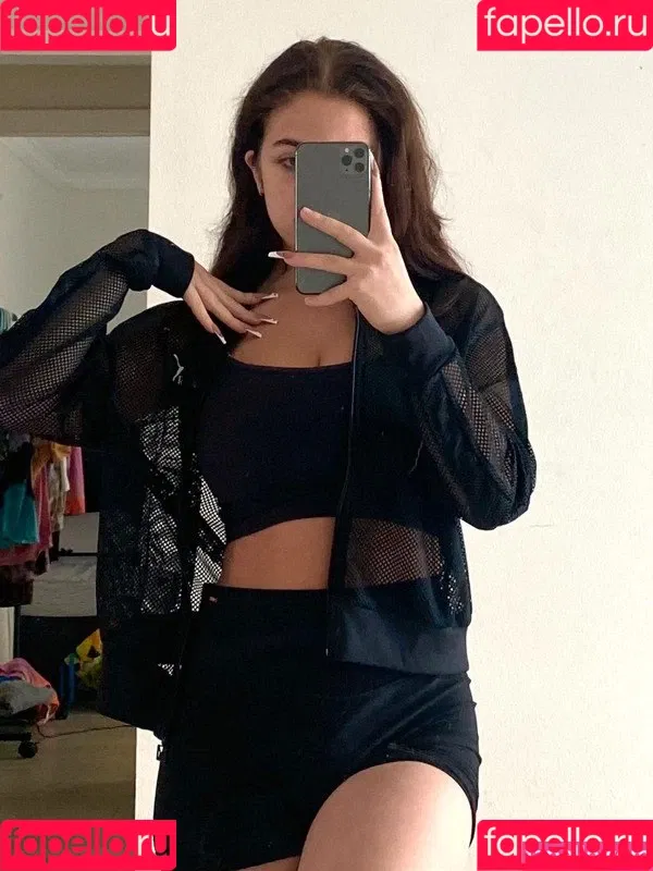 Baby Ariel Onlyfans Photo Gallery 