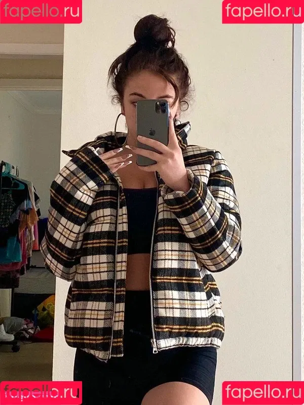 Baby Ariel Onlyfans Photo Gallery 