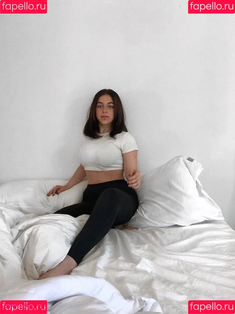 Baby Ariel Onlyfans Photo Gallery 