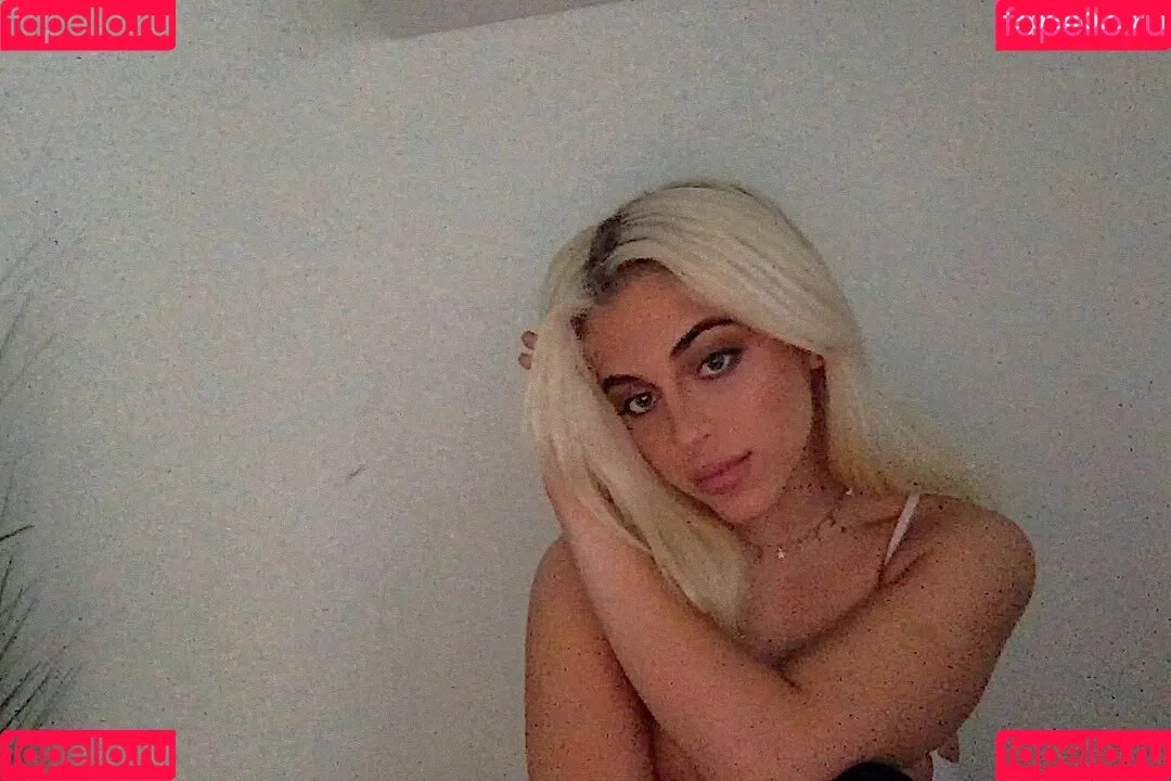 Baby Ariel Onlyfans Photo Gallery 
