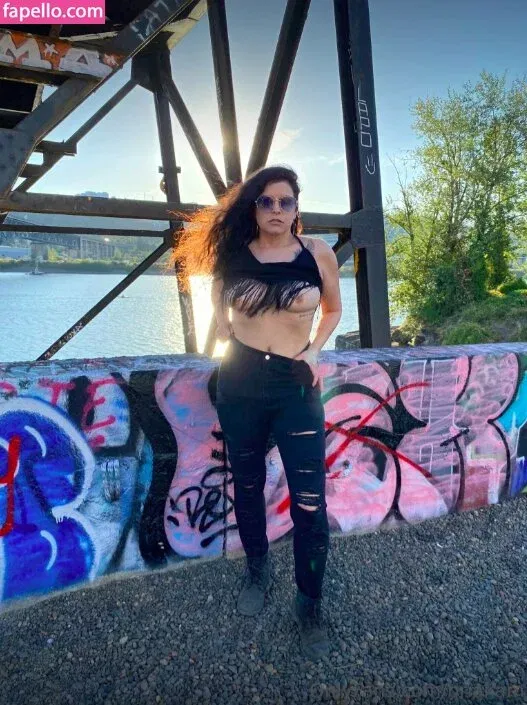 Bria And Chrissy Onlyfans Photo Gallery 