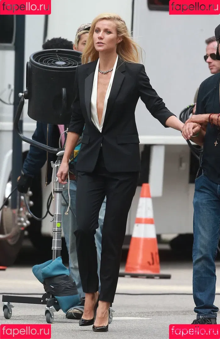 Gwyneth Paltrow Onlyfans Photo Gallery 