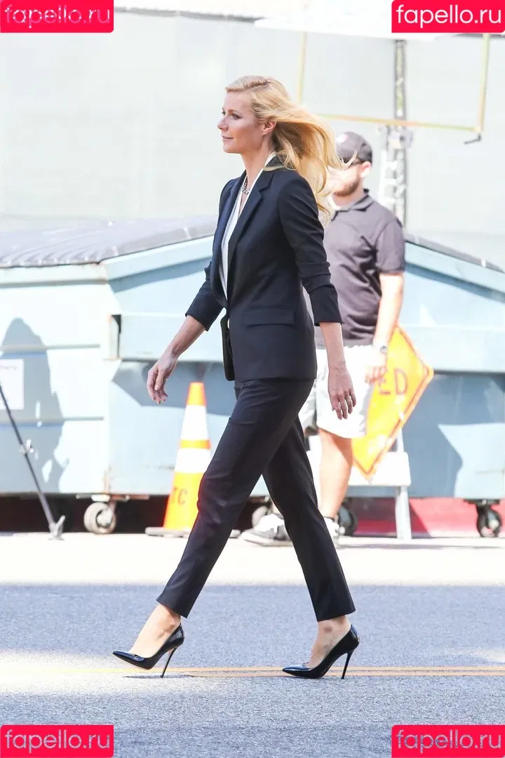 Gwyneth Paltrow Onlyfans Photo Gallery 