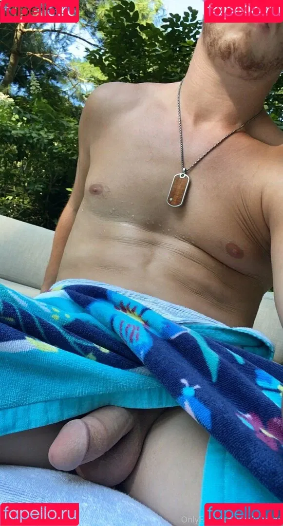 makaarons Onlyfans Photo Gallery 