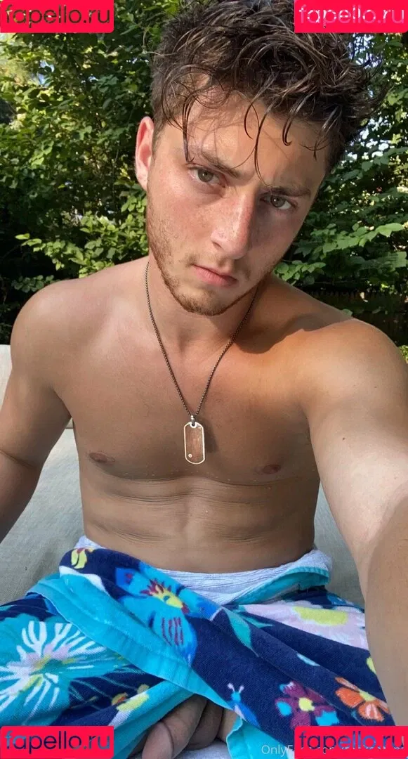 makaarons Onlyfans Photo Gallery 
