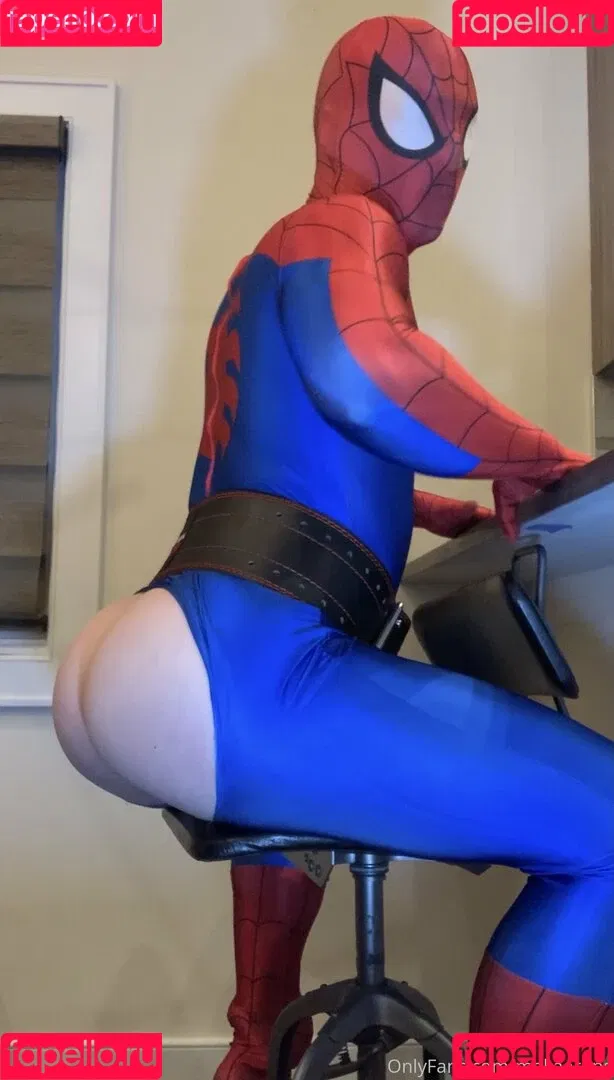 makaarons Onlyfans Photo Gallery 