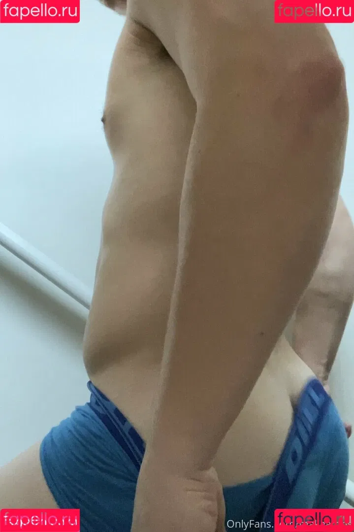 makaarons Onlyfans Photo Gallery 