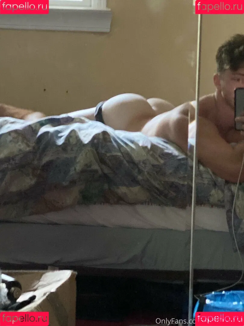 makaarons Onlyfans Photo Gallery 