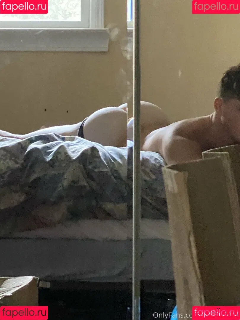 makaarons Onlyfans Photo Gallery 
