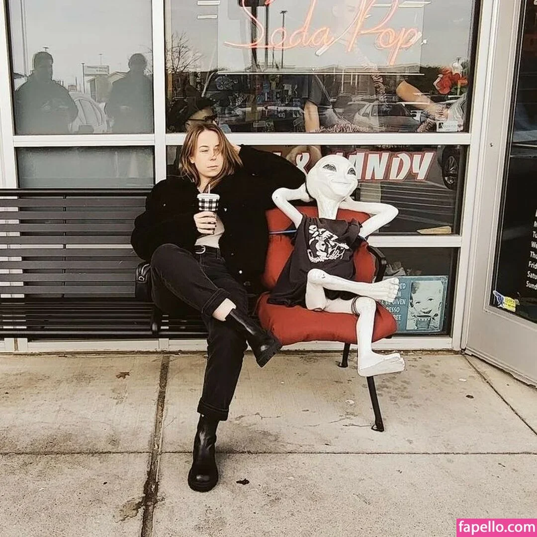 actuallyalisa Onlyfans Photo Gallery 