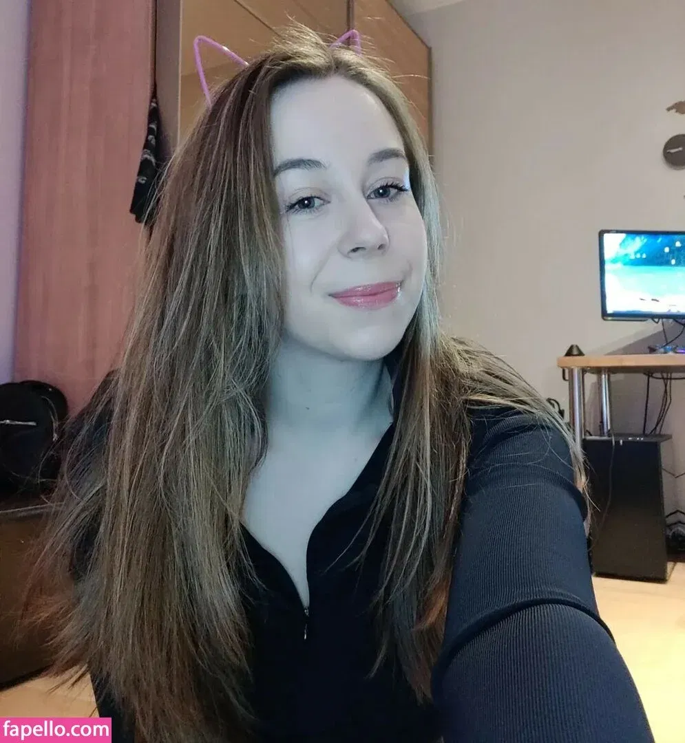 actuallyalisa Onlyfans Photo Gallery 