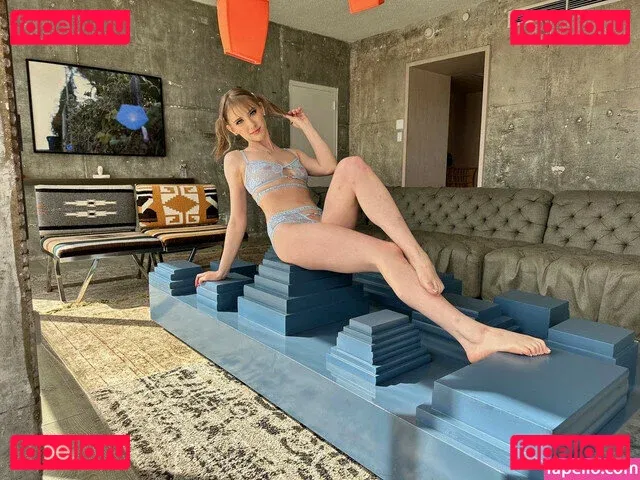 Melody Marks Onlyfans Photo Gallery 