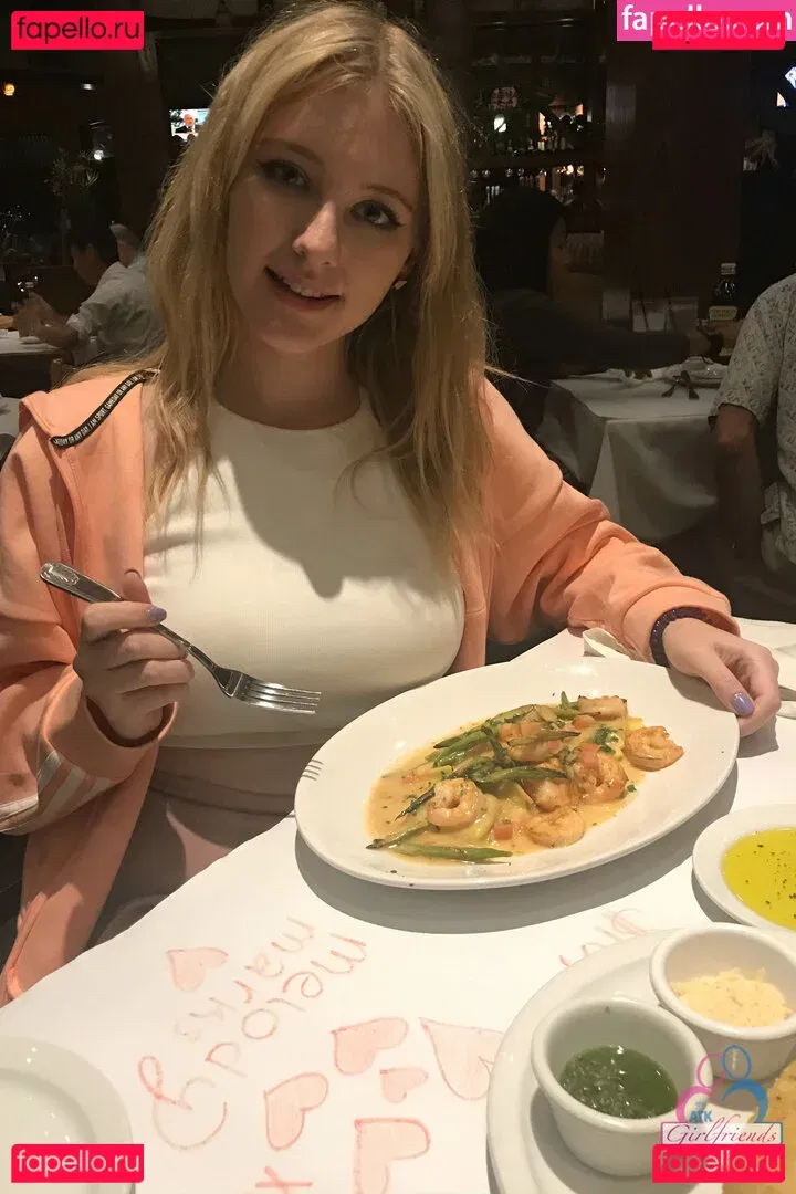 Melody Marks Onlyfans Photo Gallery 