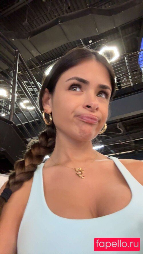 Gabriella A Nude Onlyfans Photo 33