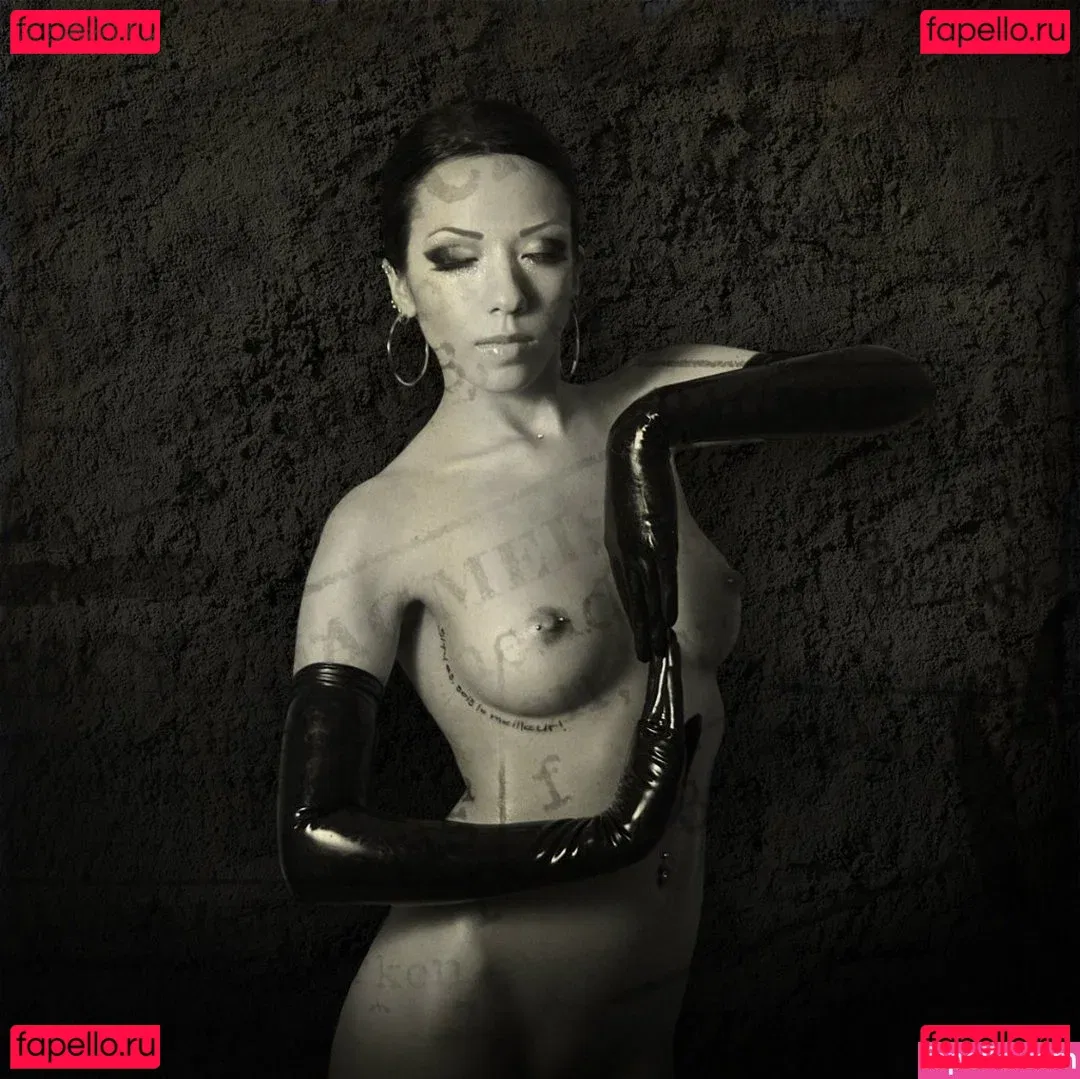 ribaibu Onlyfans Photo Gallery 