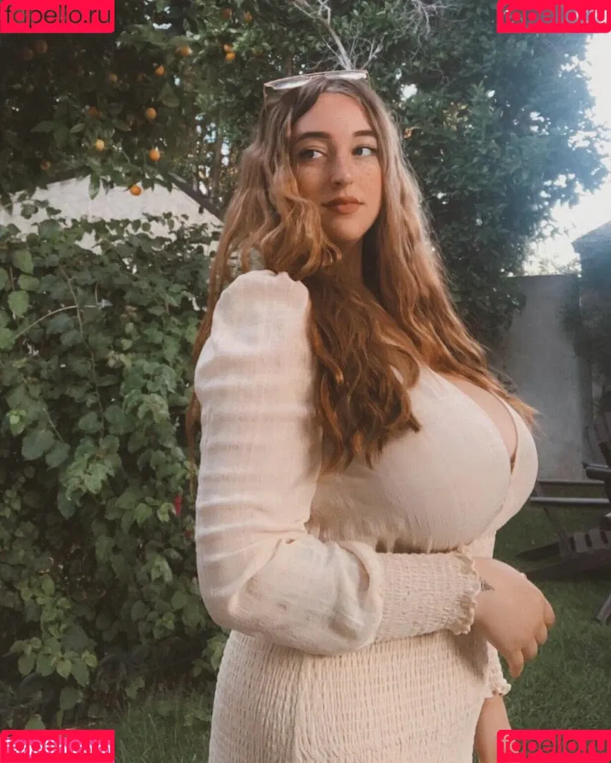 Hazel May Onlyfans Photo Gallery 