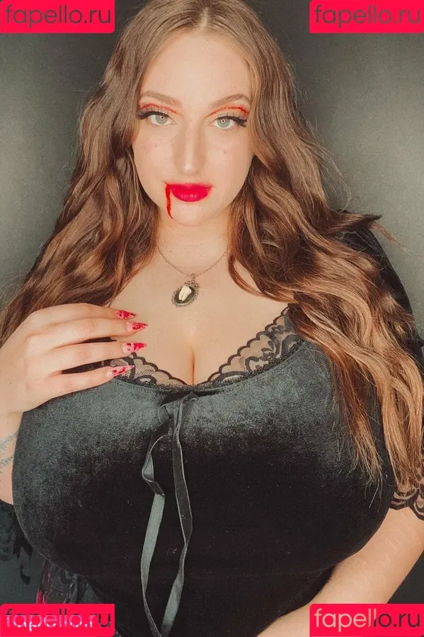 Hazel May Onlyfans Photo Gallery 