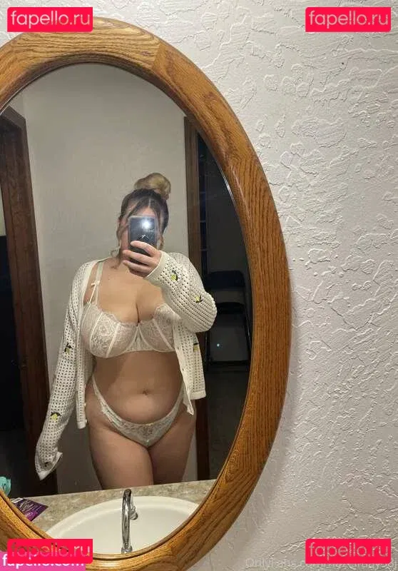 Hazel May Onlyfans Photo Gallery 