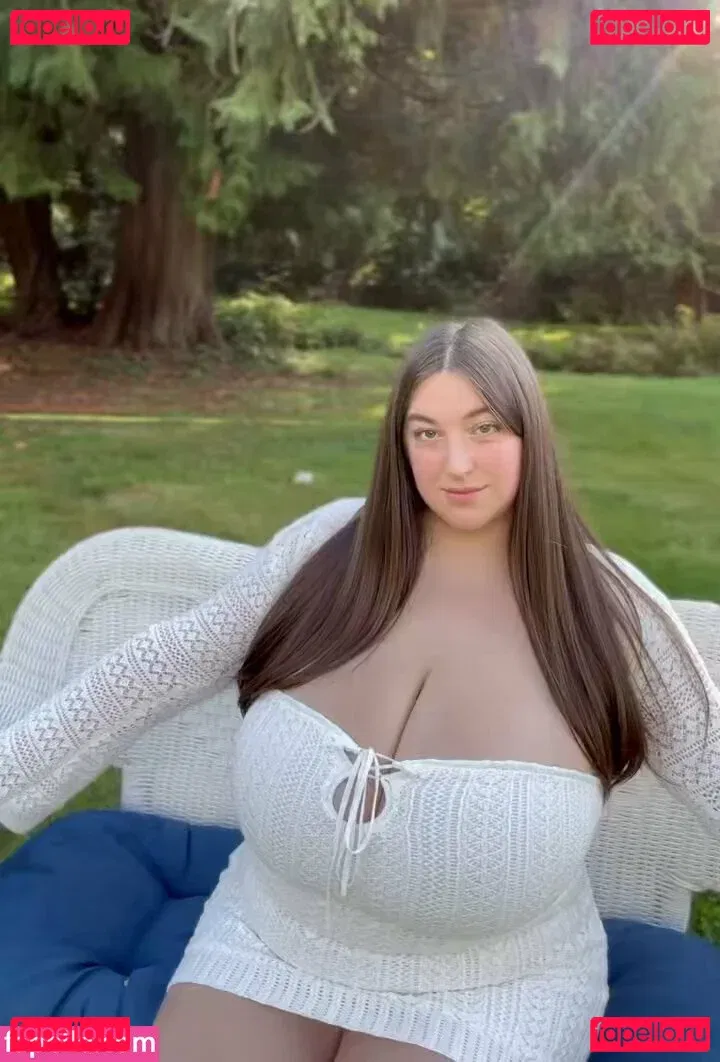 Hazel May Onlyfans Photo Gallery 