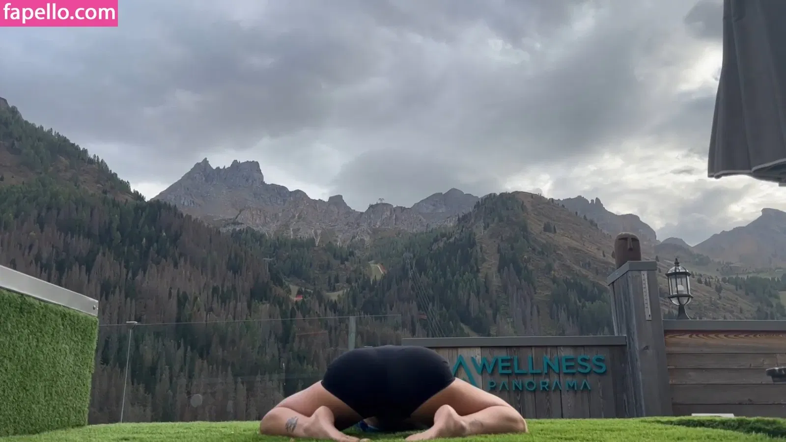 Flexible Beauties Onlyfans Photo Gallery 