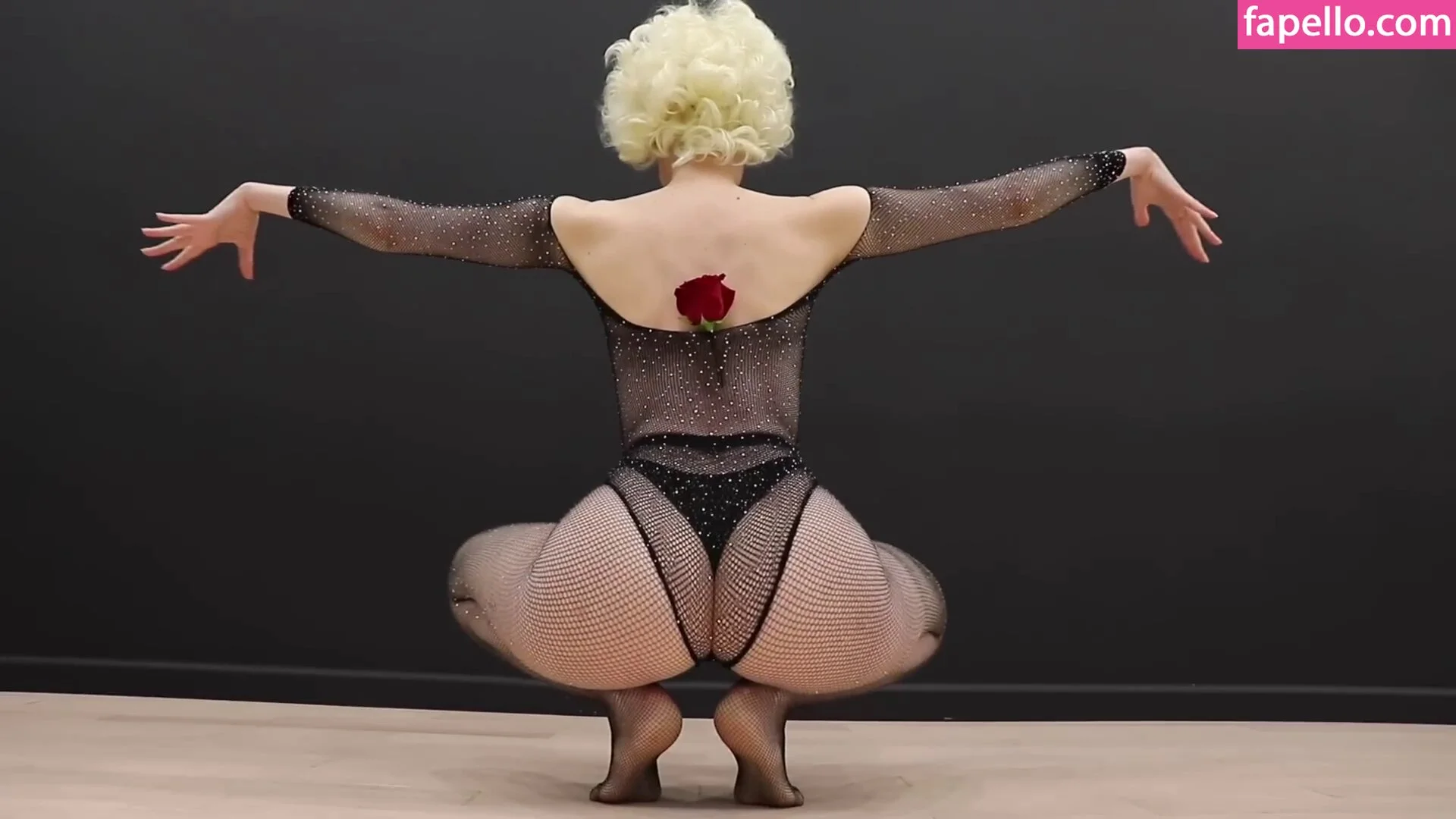 Flexible Beauties Onlyfans Photo Gallery 