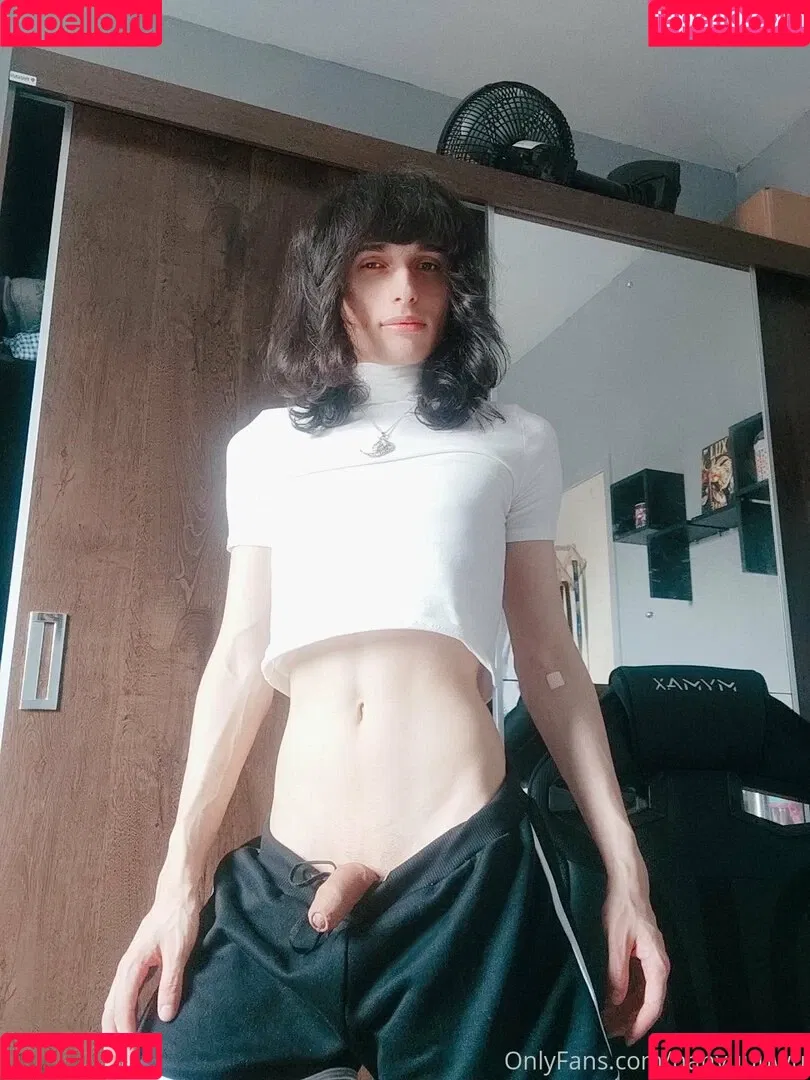 hanyuuuwu Onlyfans Photo Gallery 