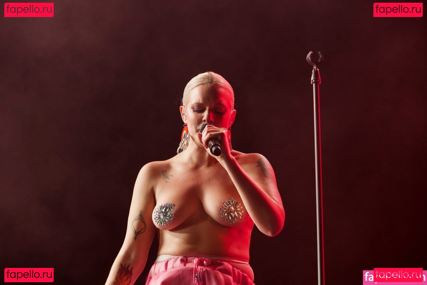 Tove Lo / cupfullofinsanity / tovelo Onlyfans Photo Gallery 