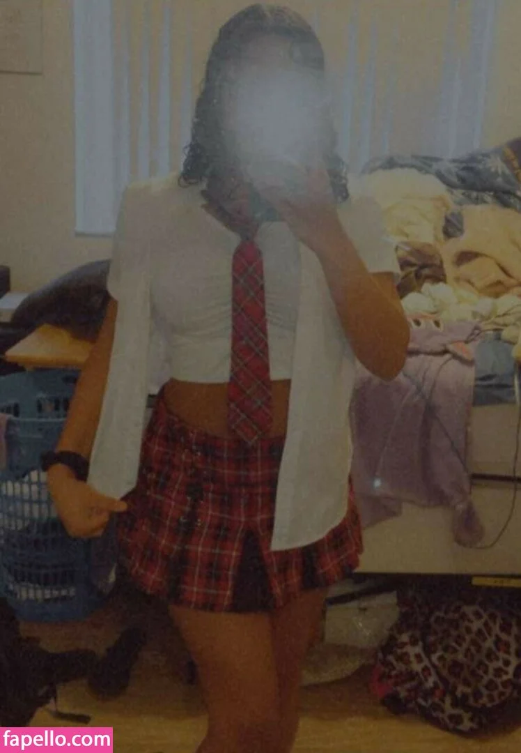 raven.of.chaos Onlyfans Photo Gallery 