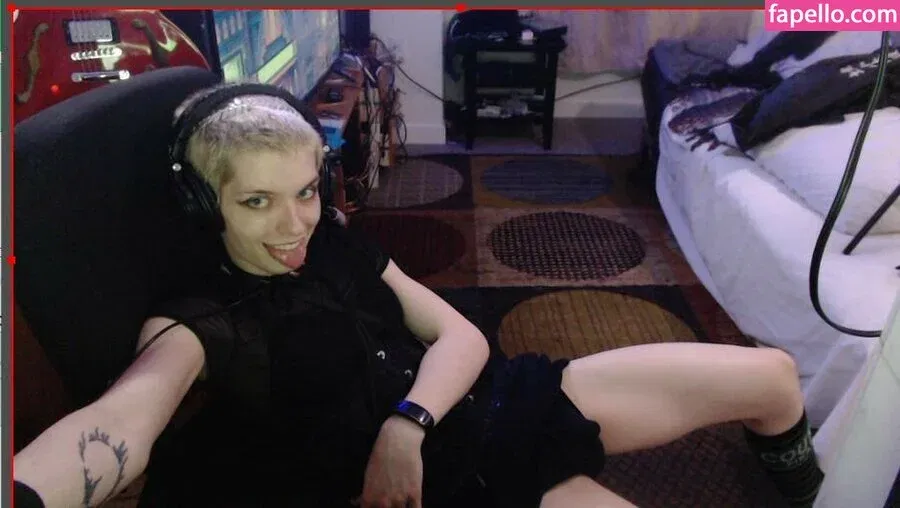 warmfreshpaint Onlyfans Photo Gallery 