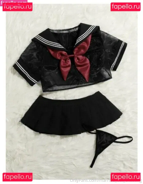 married_but_cheating Onlyfans Photo Gallery 