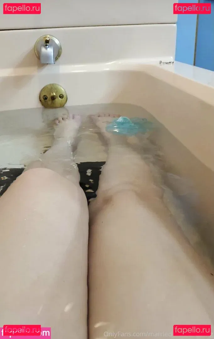 married_but_cheating Onlyfans Photo Gallery 