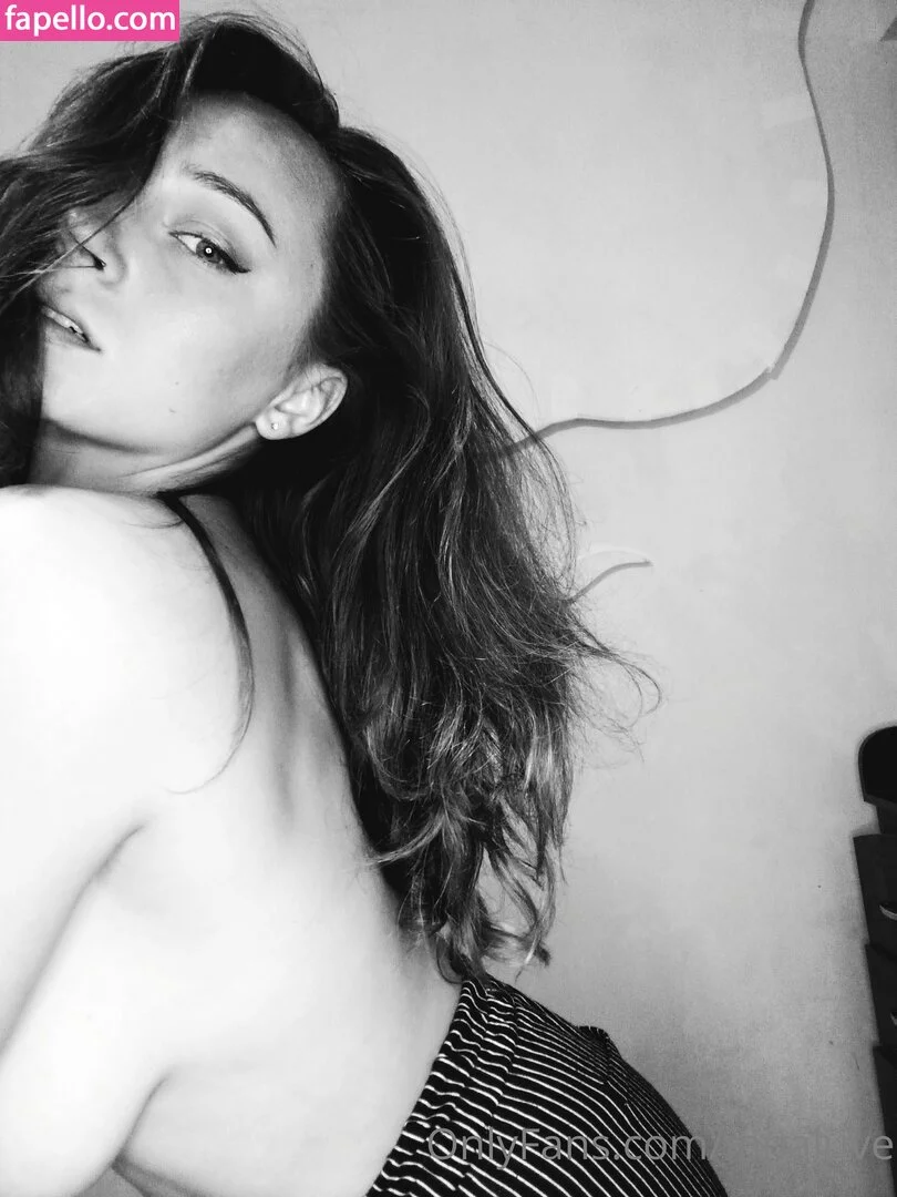 InnaLuve Onlyfans Photo Gallery 