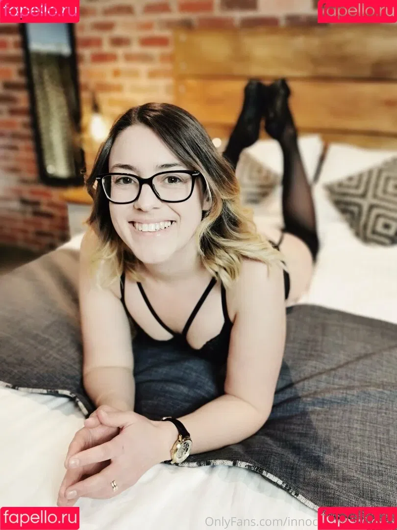 Innocenthotwifexxx Onlyfans Photo Gallery 