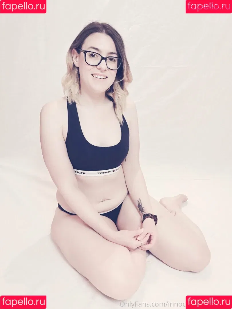 Innocenthotwifexxx Onlyfans Photo Gallery 