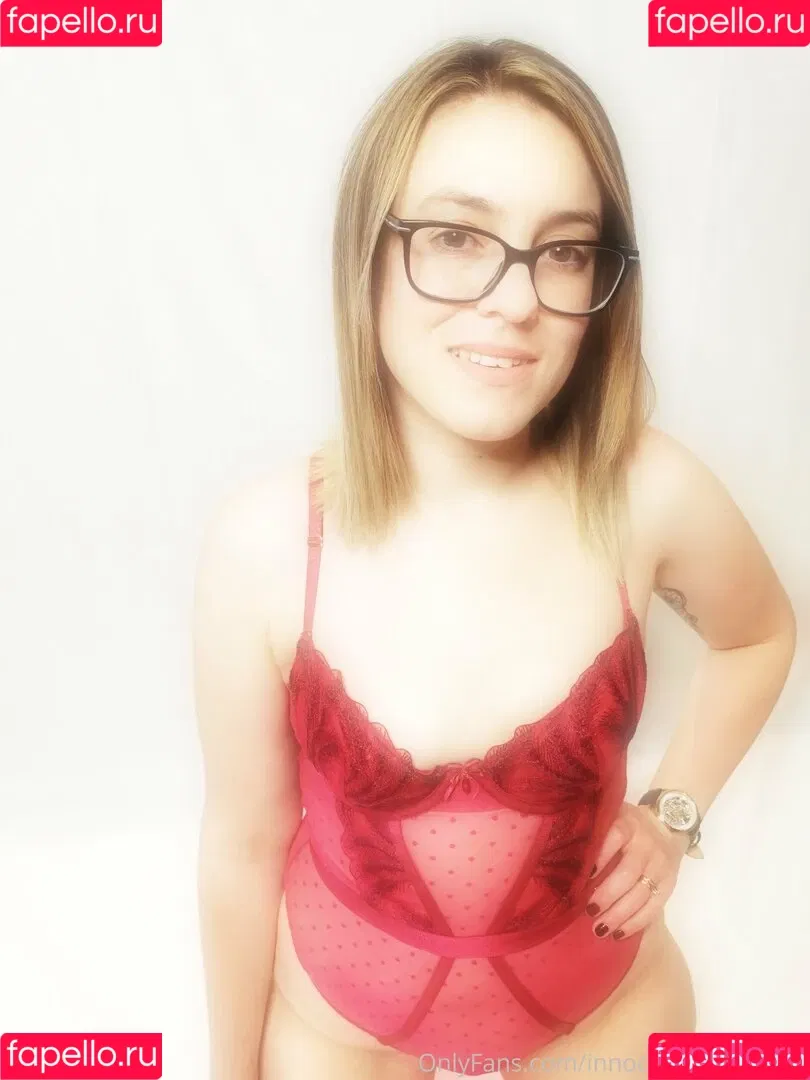 Innocenthotwifexxx Onlyfans Photo Gallery 