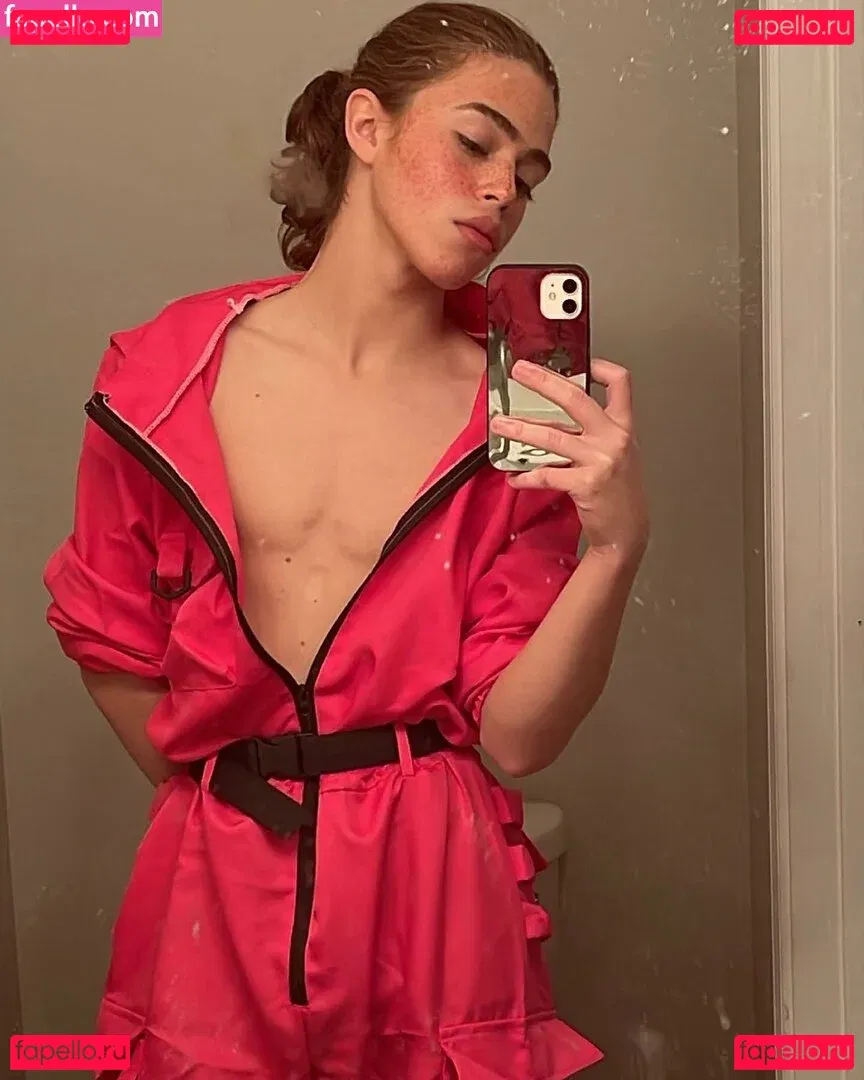 Luigi Primero Onlyfans Photo Gallery 