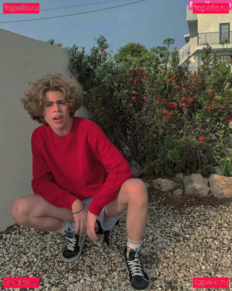 Luigi Primero Onlyfans Photo Gallery 