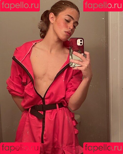 Luigi Primero Onlyfans Photo Gallery 