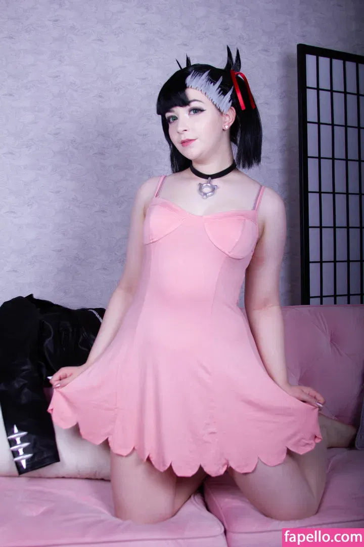 Darling Ducky Cos Onlyfans Photo Gallery 