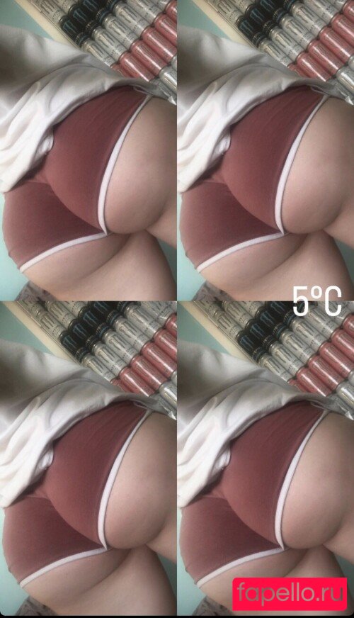 robynsnotreal Nude Onlyfans Photo 35