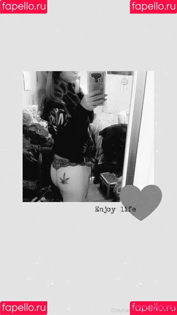 kaylaboo21 Onlyfans Photo Gallery 