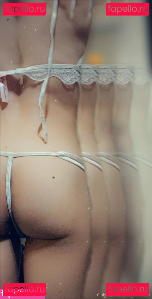 kaylaboo21 Onlyfans Photo Gallery 