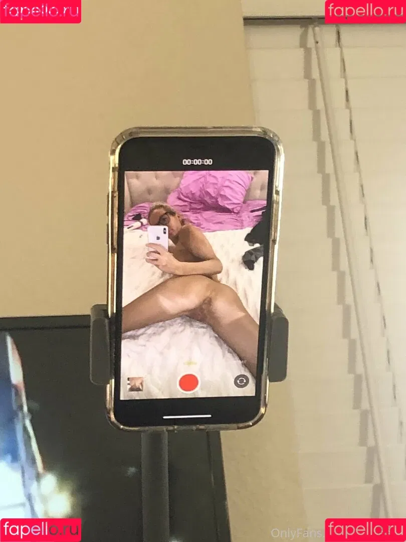 khloeeluca Onlyfans Photo Gallery 
