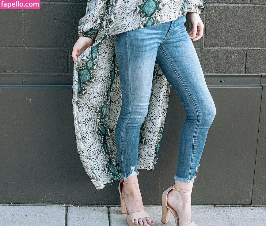 khloeeluca Onlyfans Photo Gallery 