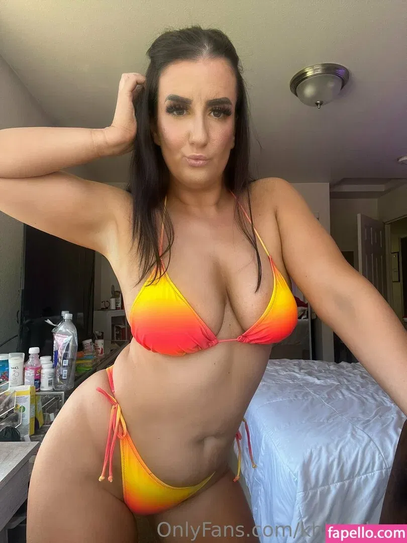 khloeeluca Onlyfans Photo Gallery 