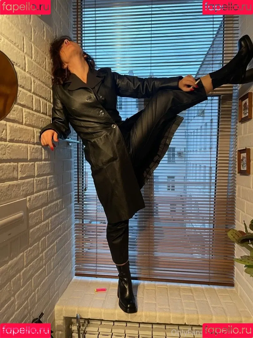 Katru Onlyfans Photo Gallery 