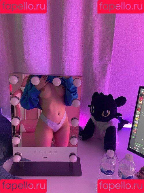 Jilikat Onlyfans Photo Gallery 