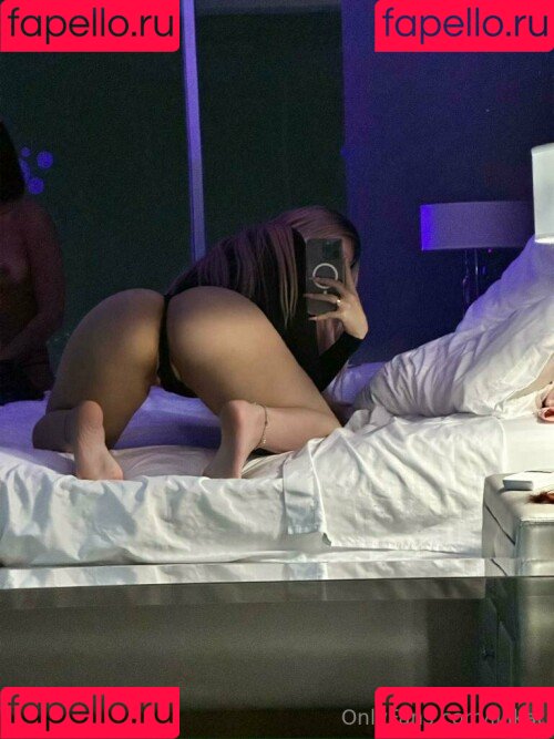 Jilikat Onlyfans Photo Gallery 